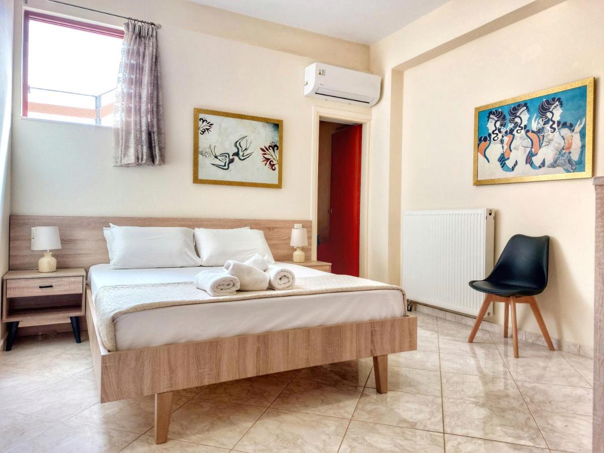Villa Balcony, Cozy Villa With Amazing View Rodhia  Екстер'єр фото