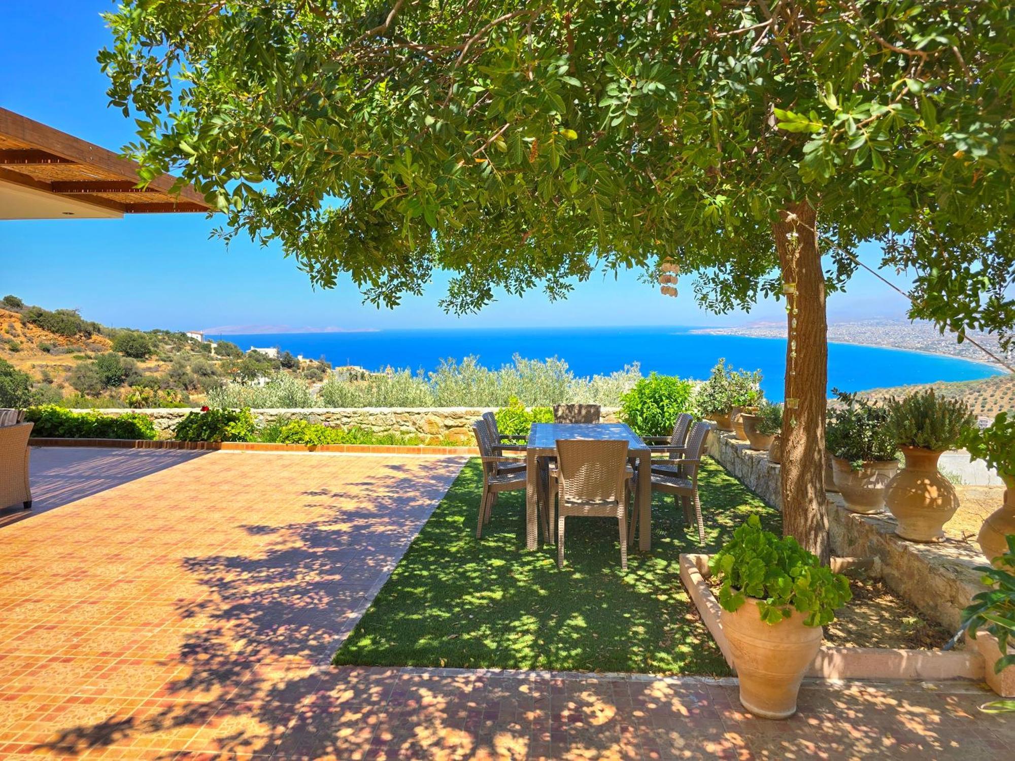 Villa Balcony, Cozy Villa With Amazing View Rodhia  Екстер'єр фото