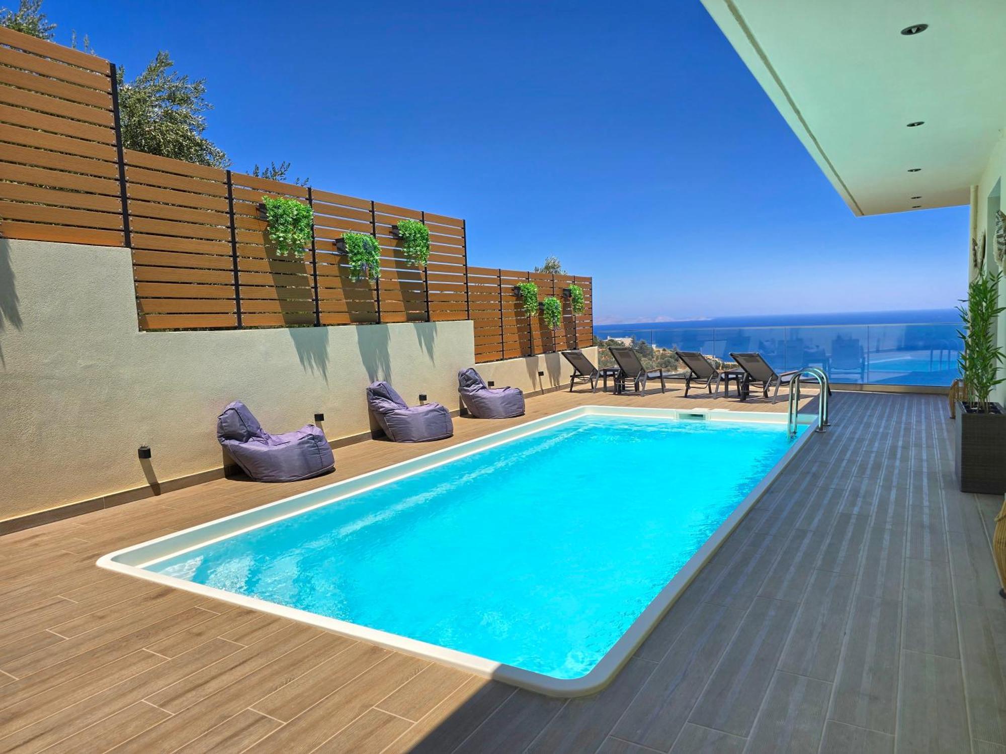 Villa Balcony, Cozy Villa With Amazing View Rodhia  Екстер'єр фото