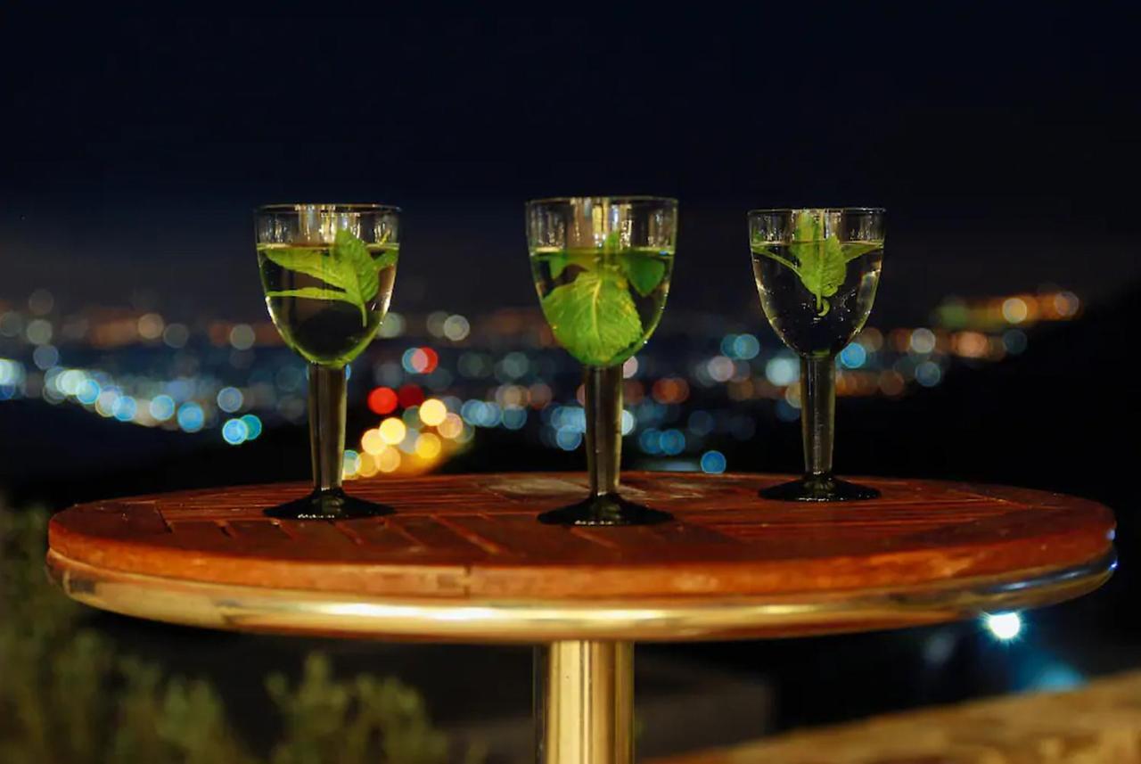 Villa Balcony, Cozy Villa With Amazing View Rodhia  Екстер'єр фото